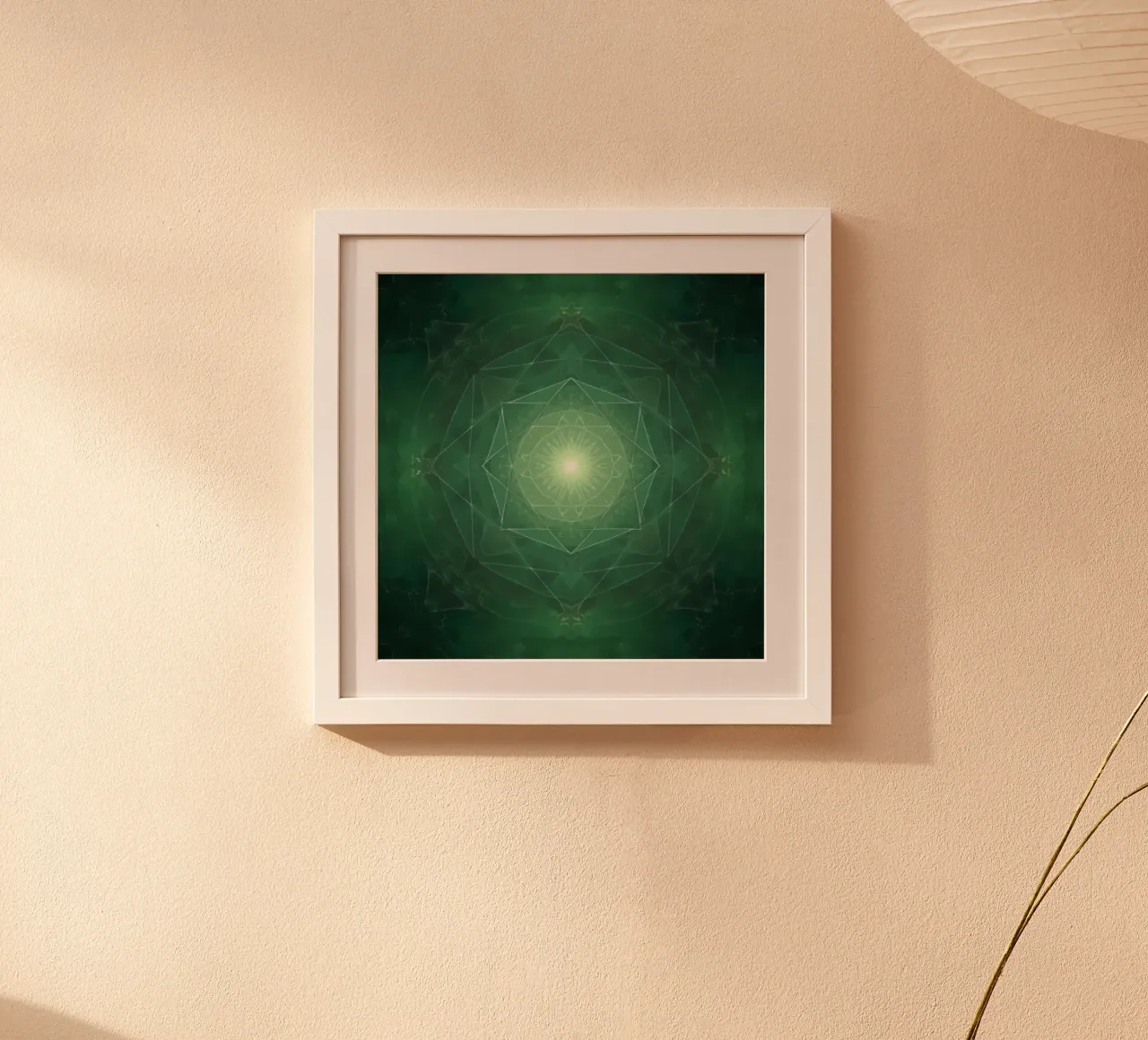 Composizione geometrica radiale verde con luce centrale poster con telaio in alluminio da DesignDoodle