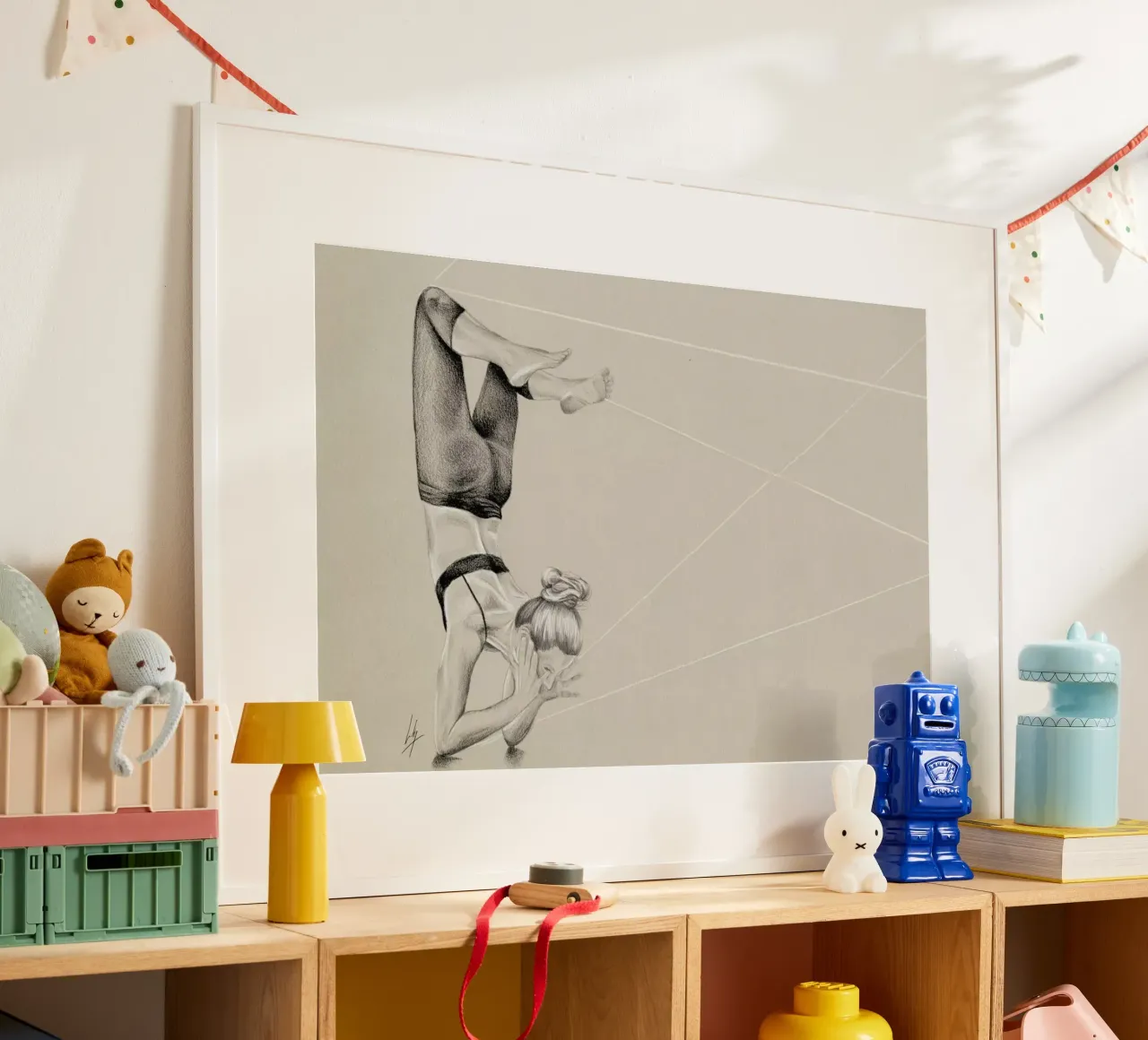 Yoga 2 poster con telaio in legno da Libby Watkins