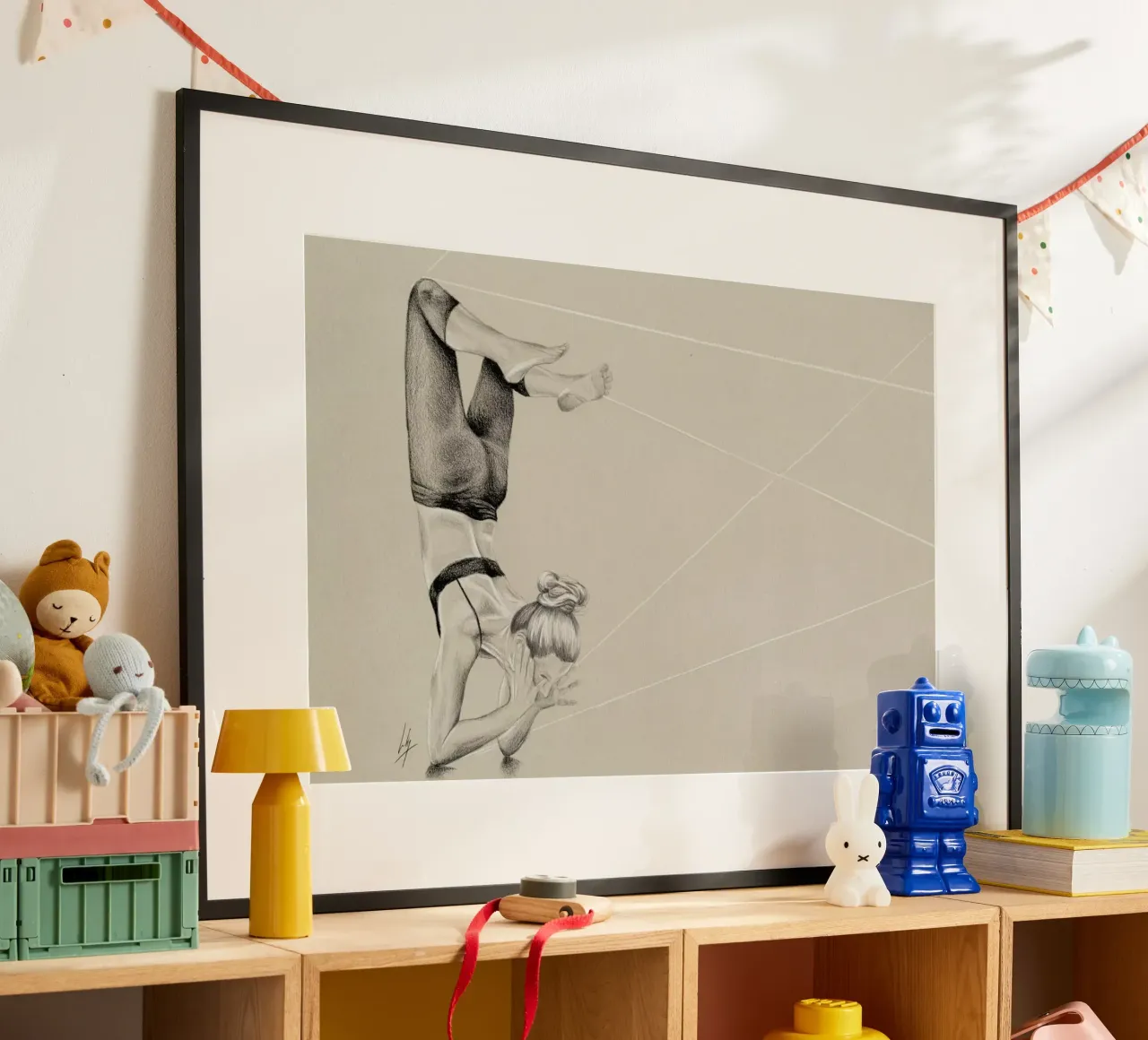 Yoga 2 poster con telaio in legno da Libby Watkins