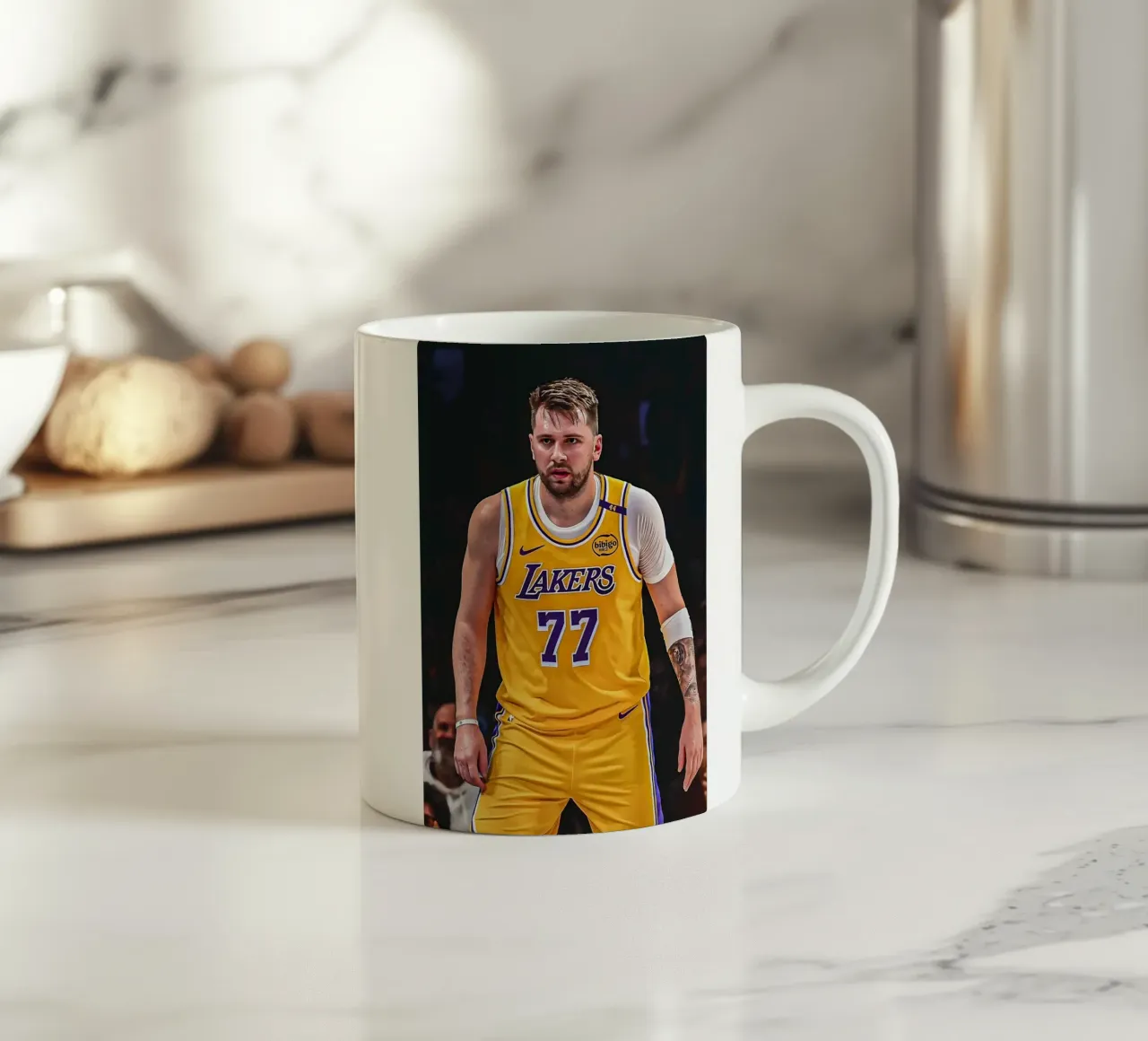 Luka Dončić tazza in ceramica da Low poly art