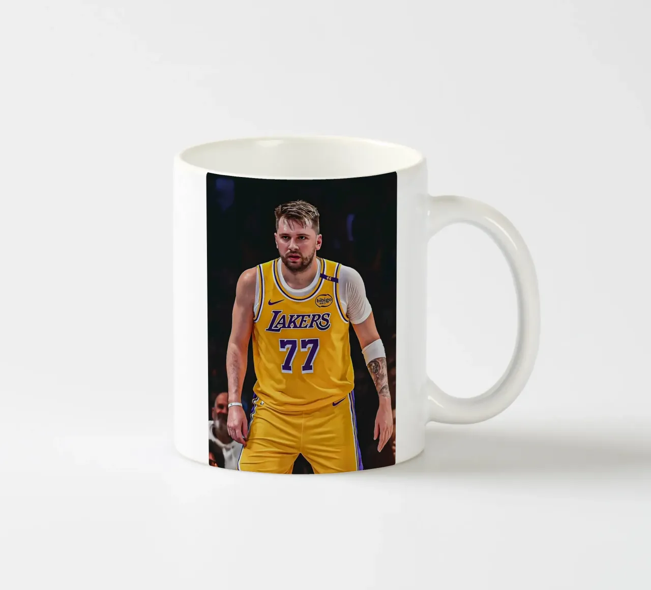 Luka Dončić tazza in ceramica da Low poly art