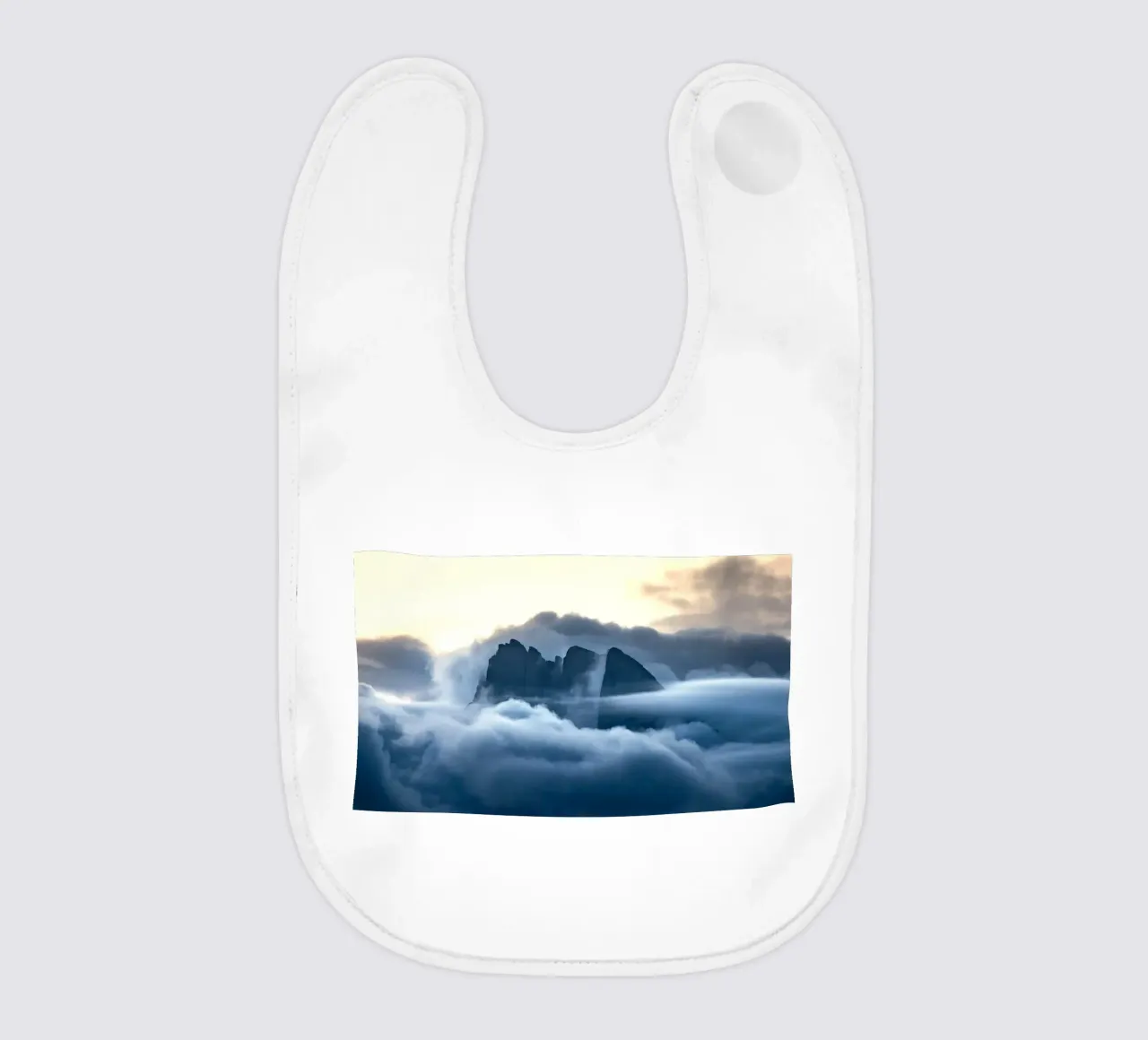 mountain clouds bavaglino da Earthly Visions