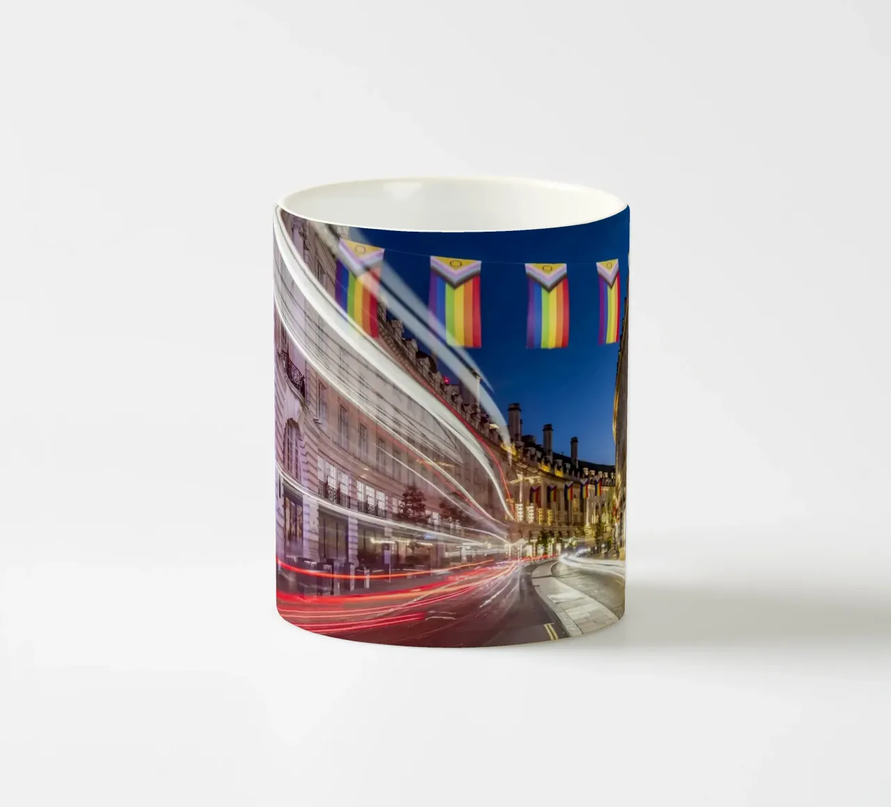 LONDRA Pulsazione urbana in tracce di luce tazza in ceramica da Melanie Viola