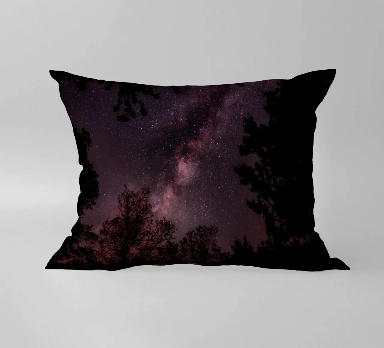 cielo notturno a via lattea cuscino da Earthly Visions