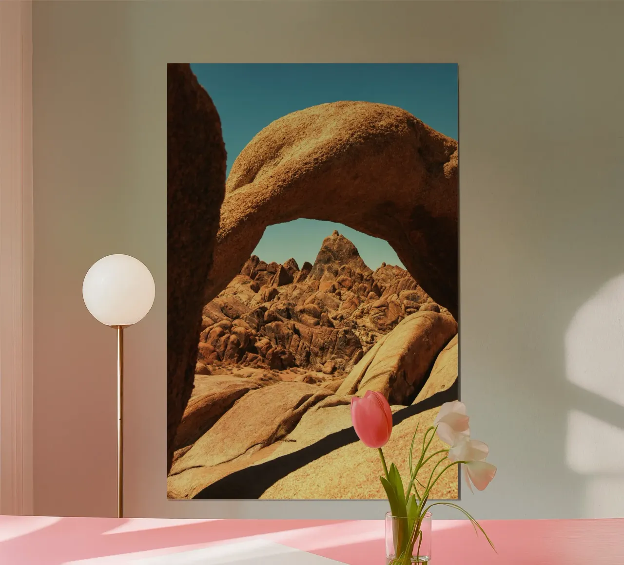 formazione rocciosa ad arco poster con telaio in alluminio da Earthly Visions