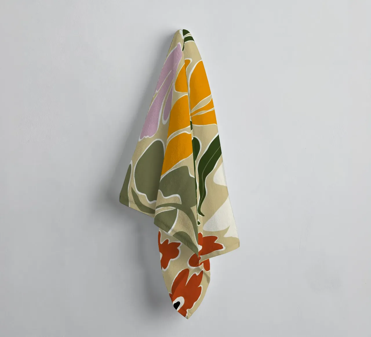 Bloomscape di metà secolo asciugamano da bagno da Miho Art Studio