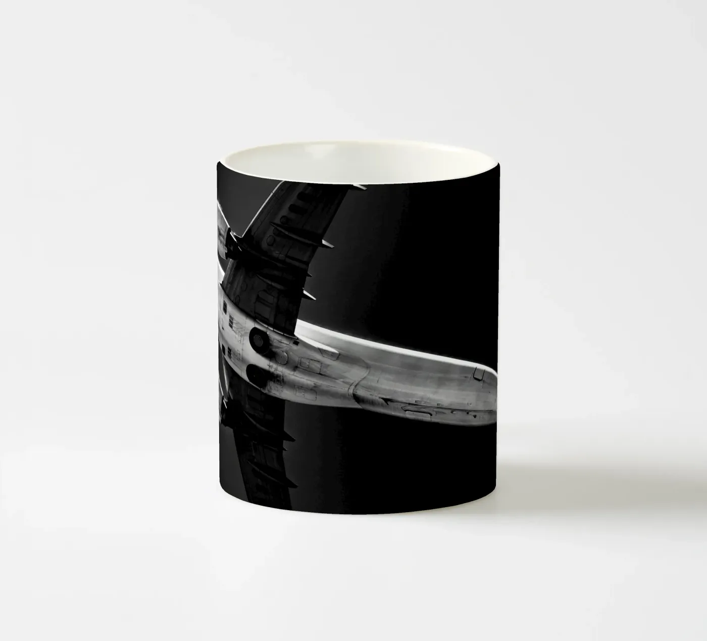 Overhead ceramic mug by Tal Paz-Fridman