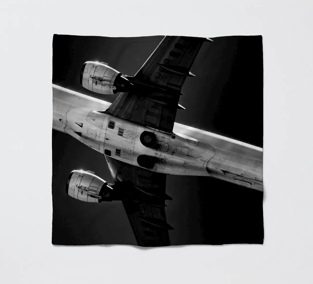 Overhead Fleecedecke von Tal Paz-Fridman