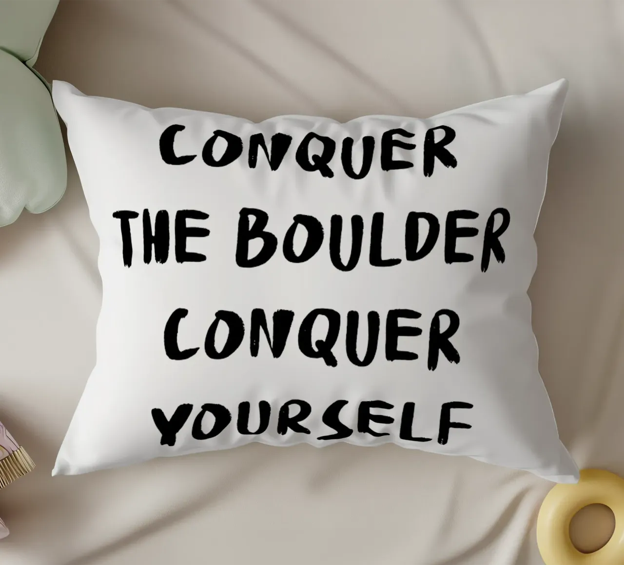 Conquer The Boulder - Boulder Spruch cuscino da boulderquotes