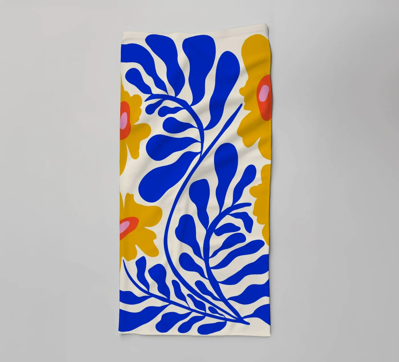 Saffier Zonneschijntuin badhanddoek van Miho Art Studio