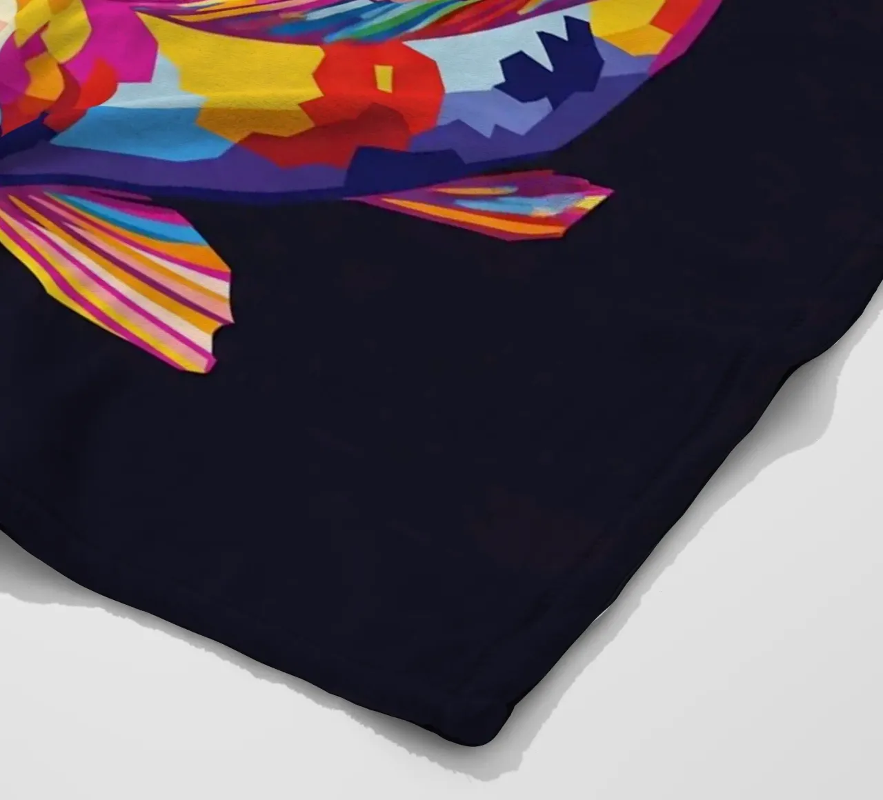 Pesce koi Yin Yang coperta in pile da Wild Life studio
