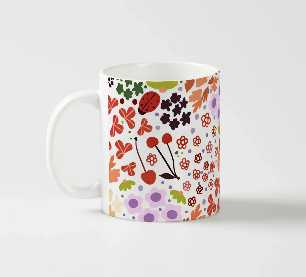 Piccolo campo di fiori bianchi tazza in ceramica da gulsengunel