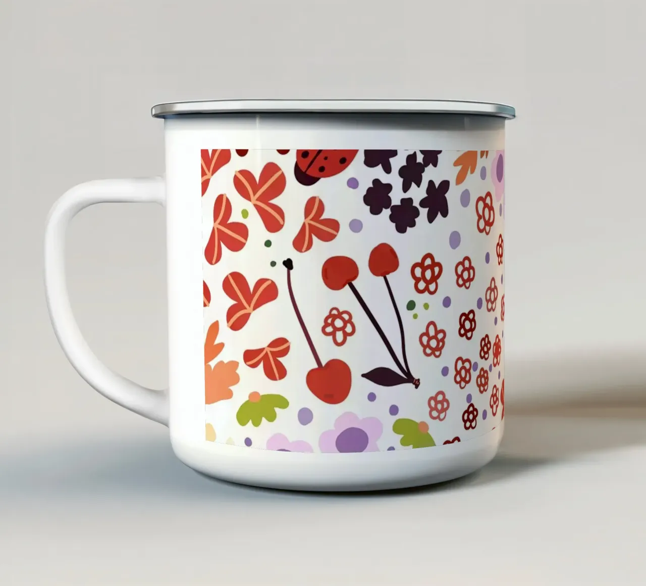 Piccolo campo di fiori bianchi tazza in smalto da gulsengunel