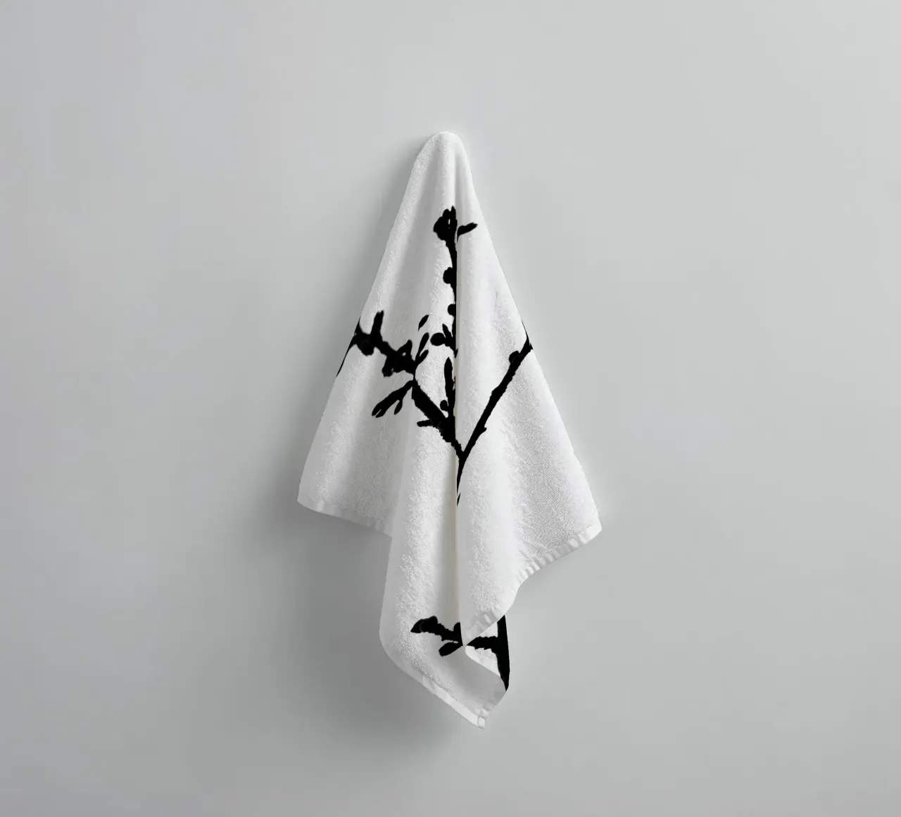 Keep it Minimal towel by rafael campezato