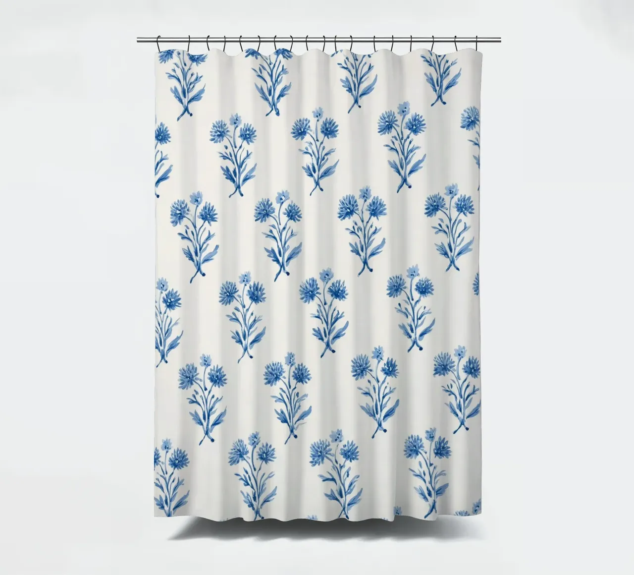 Blaue Blüten Liebe Duschvorhang von Carinaprint