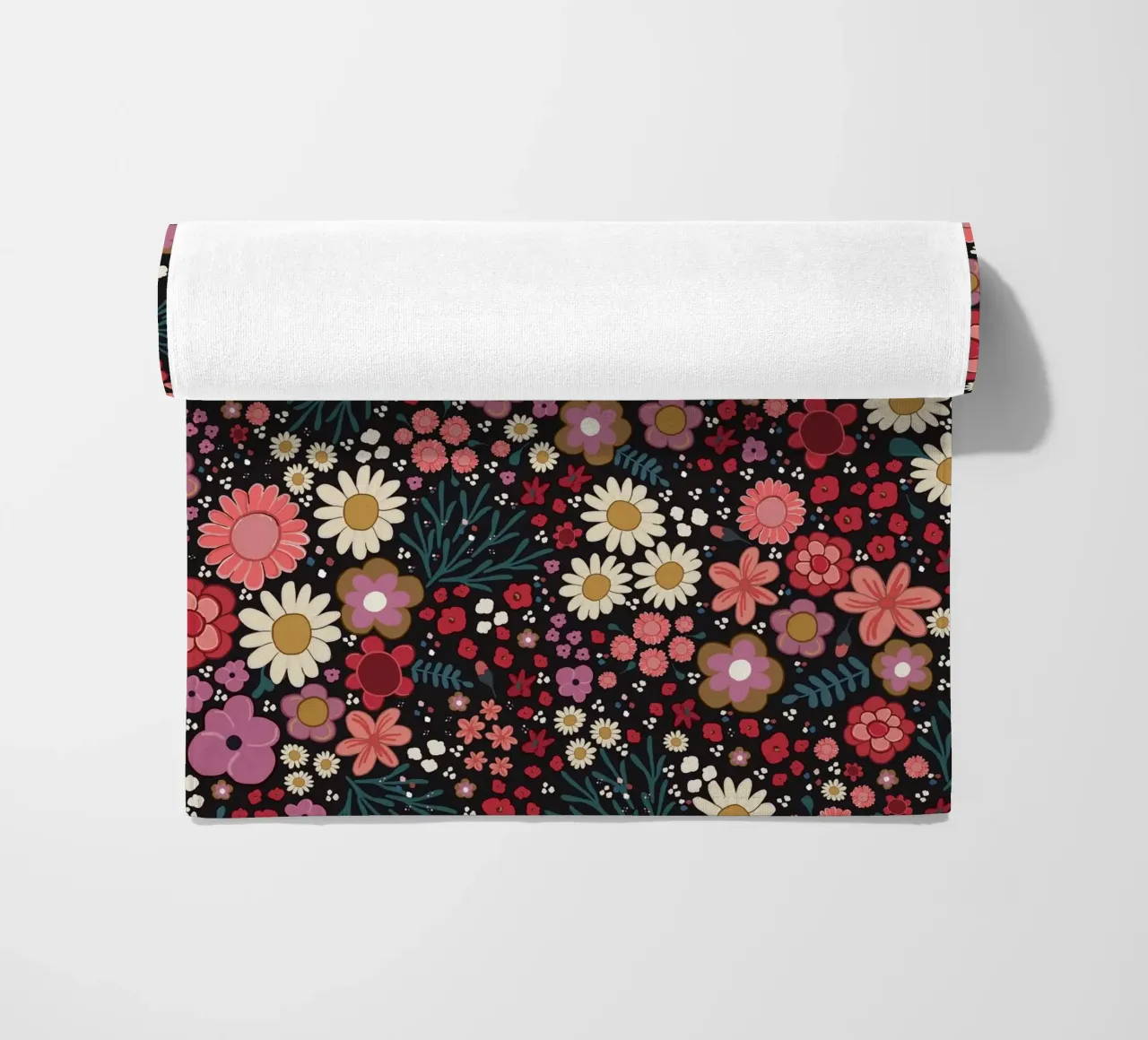 Semplice modello di fiori disegnato a mano telo mare da gulsengunel