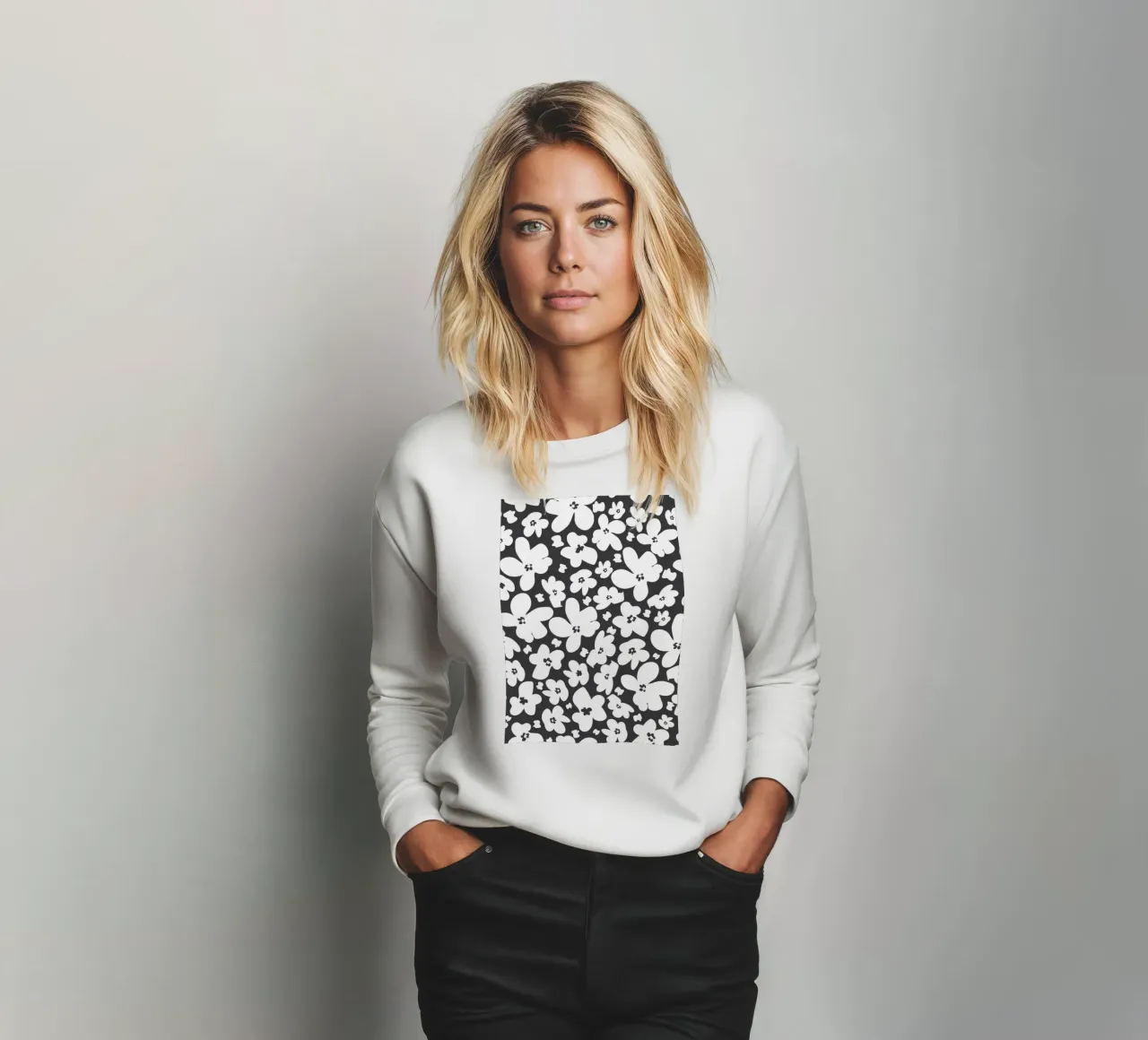 Semplice campo di fiori bianchi e neri felpa da gulsengunel