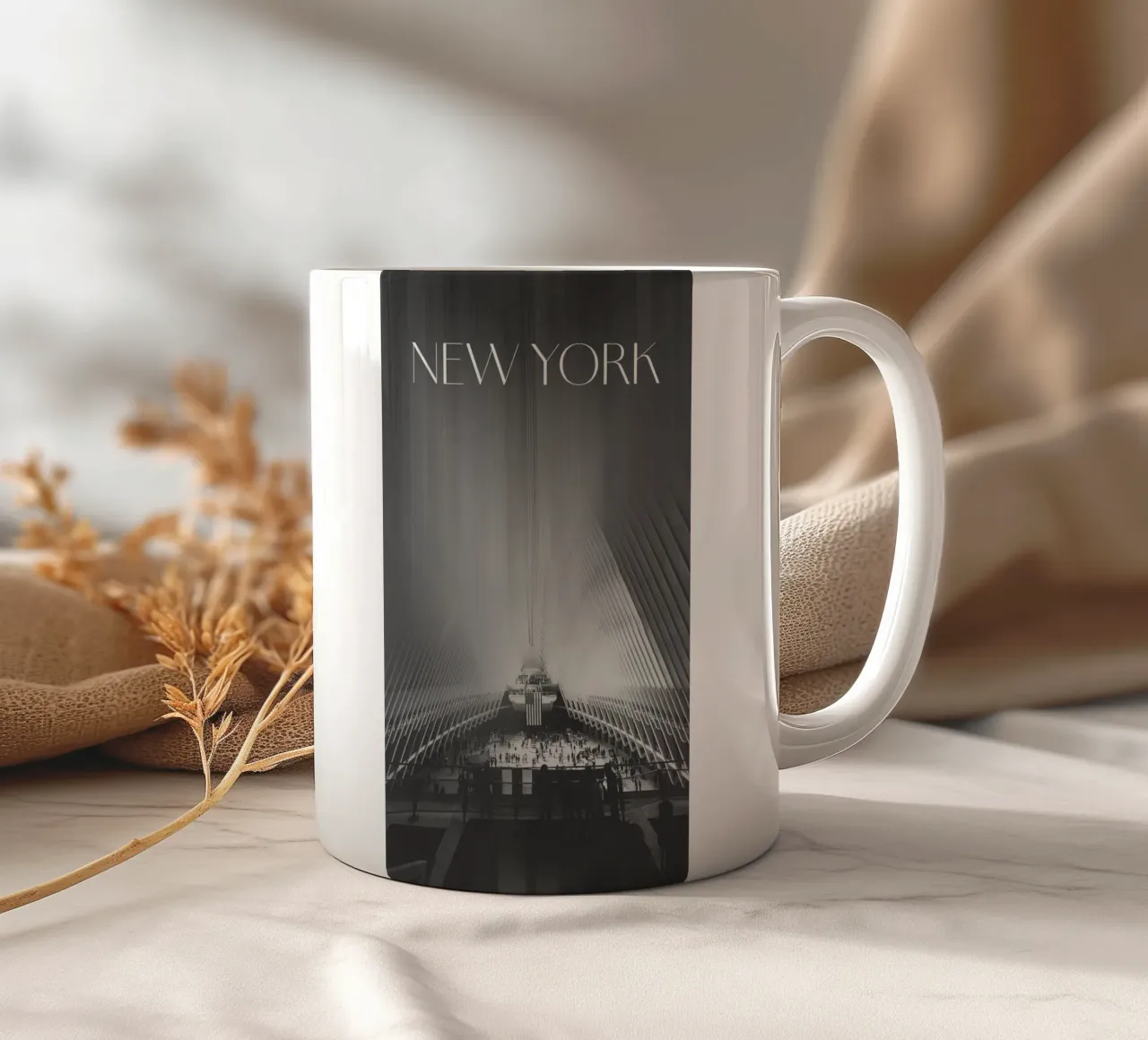 New York tazza in ceramica da Flo Klein