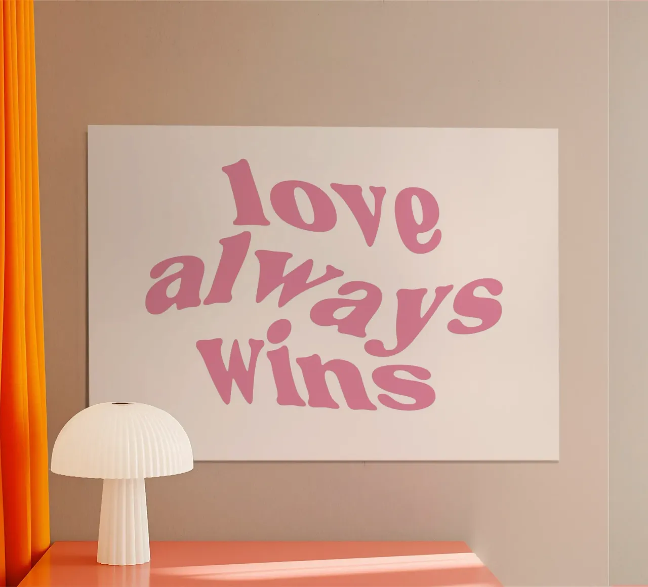 Die Liebe siegt immer - Groovy Pink Typografie Kunst Poster mit Aluminium Rahmen von homdeco