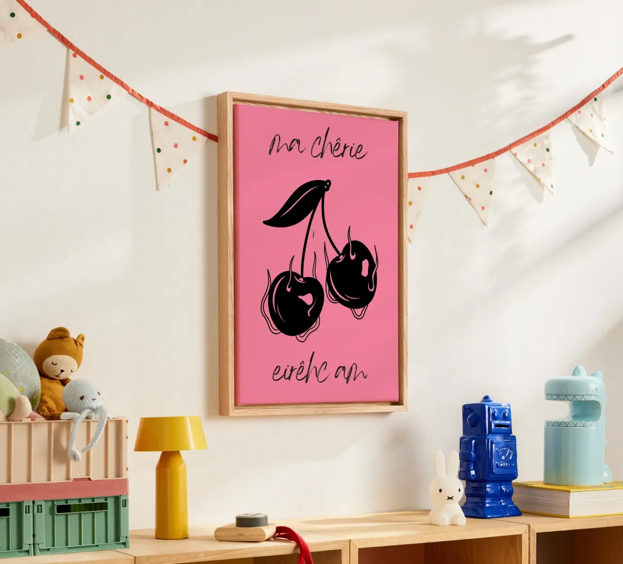 Brennende Kirschen - Ma Chérie Dark Kunstdruck Leinwand mit Schattenfugenrahmen von homdeco