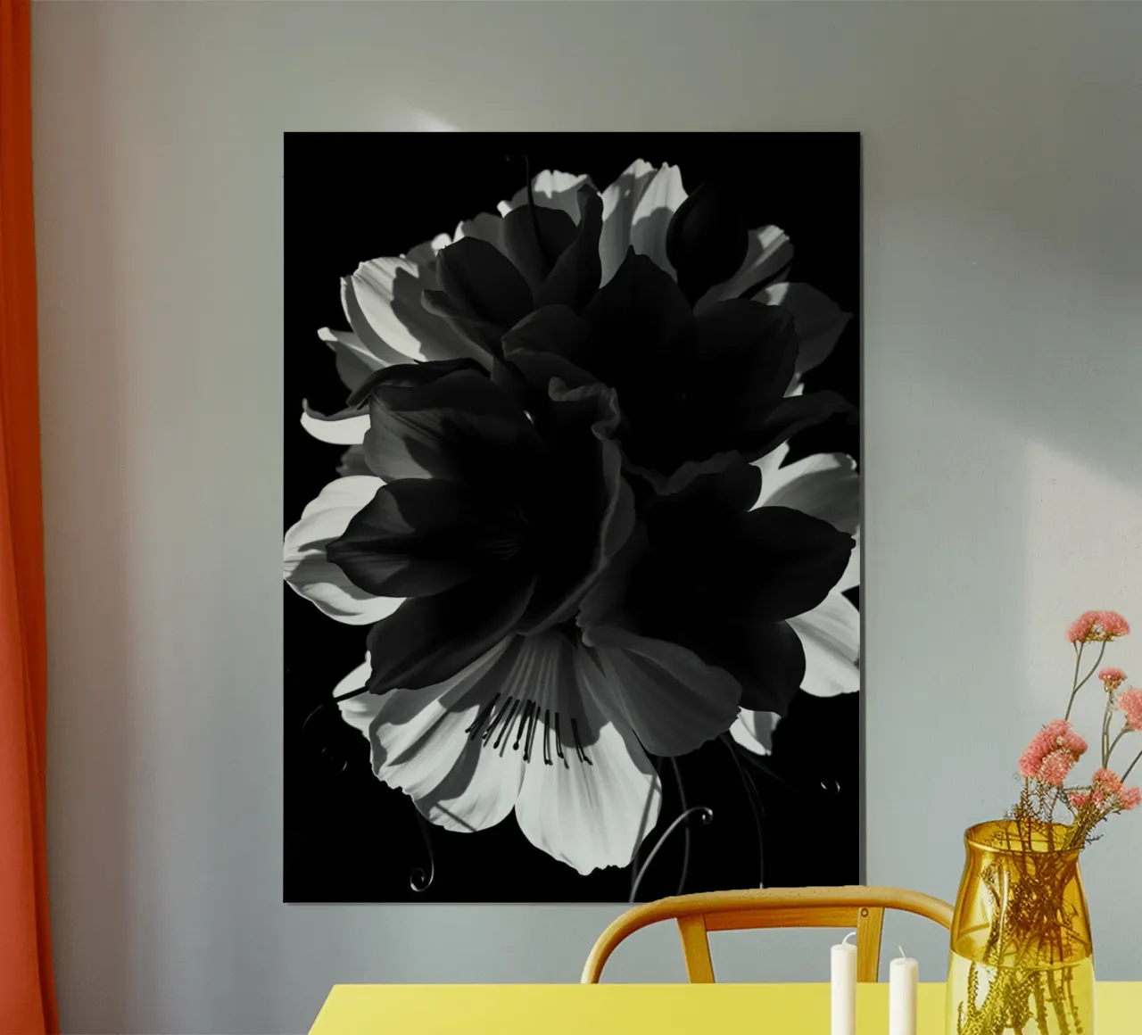 Petali eclissati: Una sinfonia di ombre e luci monocromatiche poster con telaio in legno da Artistic-shop
