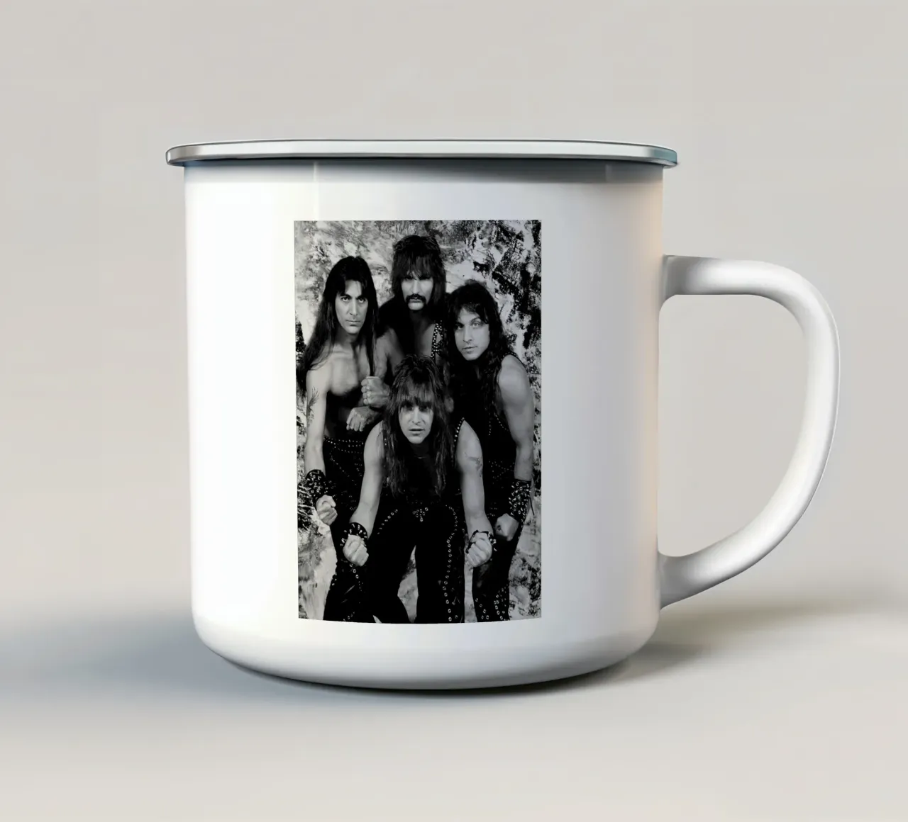 Manowar Black and White tazza in smalto da Musadad Shop