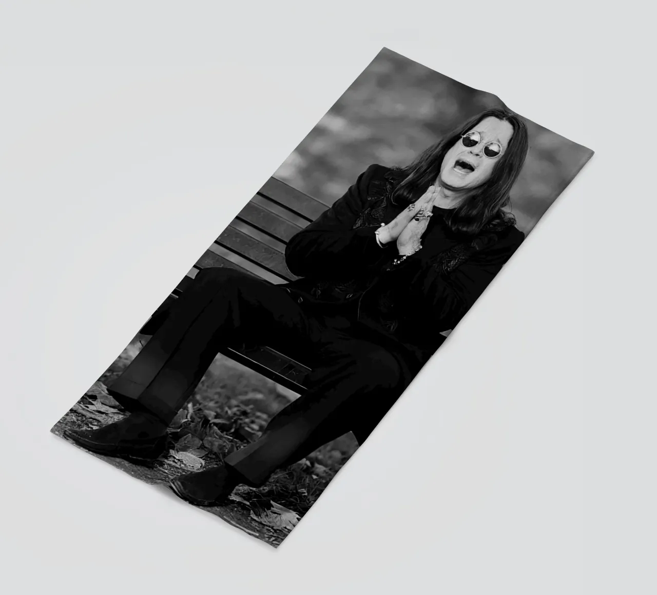 Ozzy Osbourne telo mare da Musadad Shop