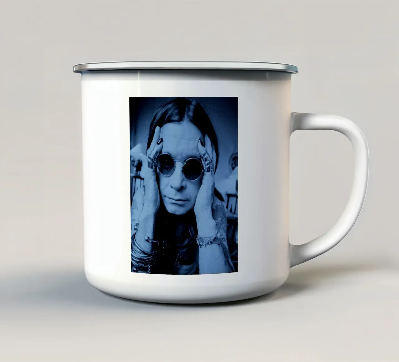 Ozzy Osbourne tazza in smalto da Musadad Shop