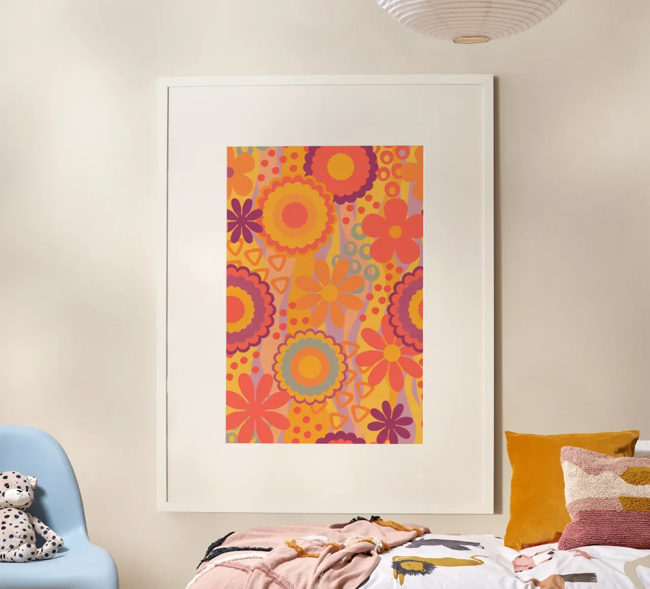 Anima anni Settanta Groovy Flower Power Corallo Arancione Giallo poster con telaio in legno da Andrea Haase Modern Home
