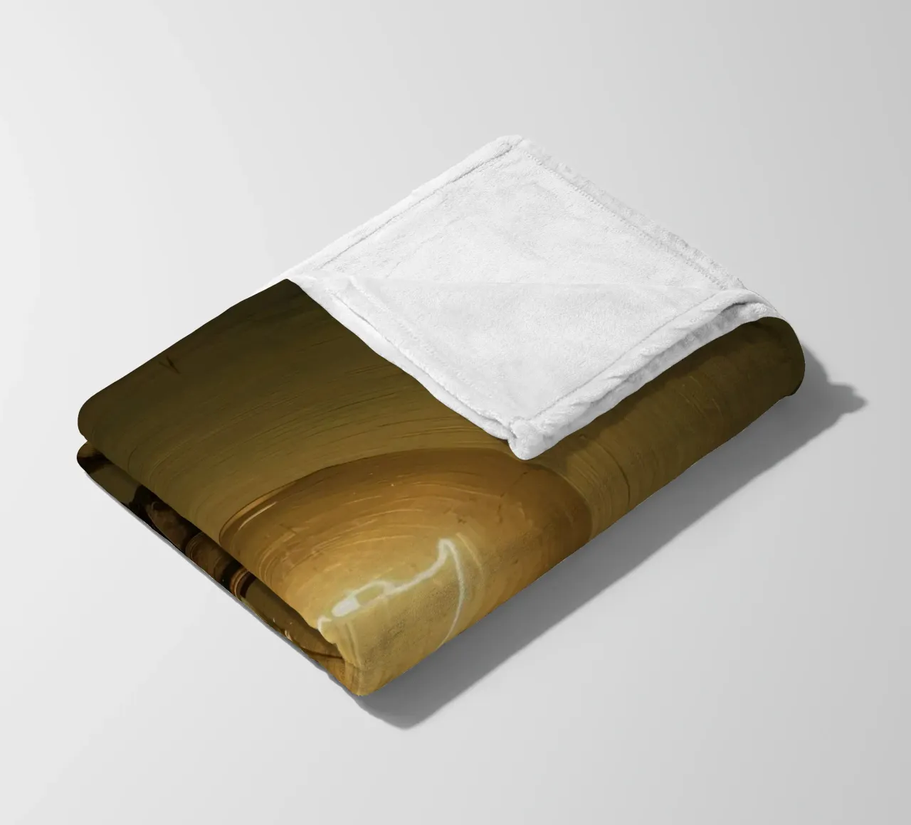 Lampadina illuminata su supporto in metallo coperta in pile da DesignDoodle