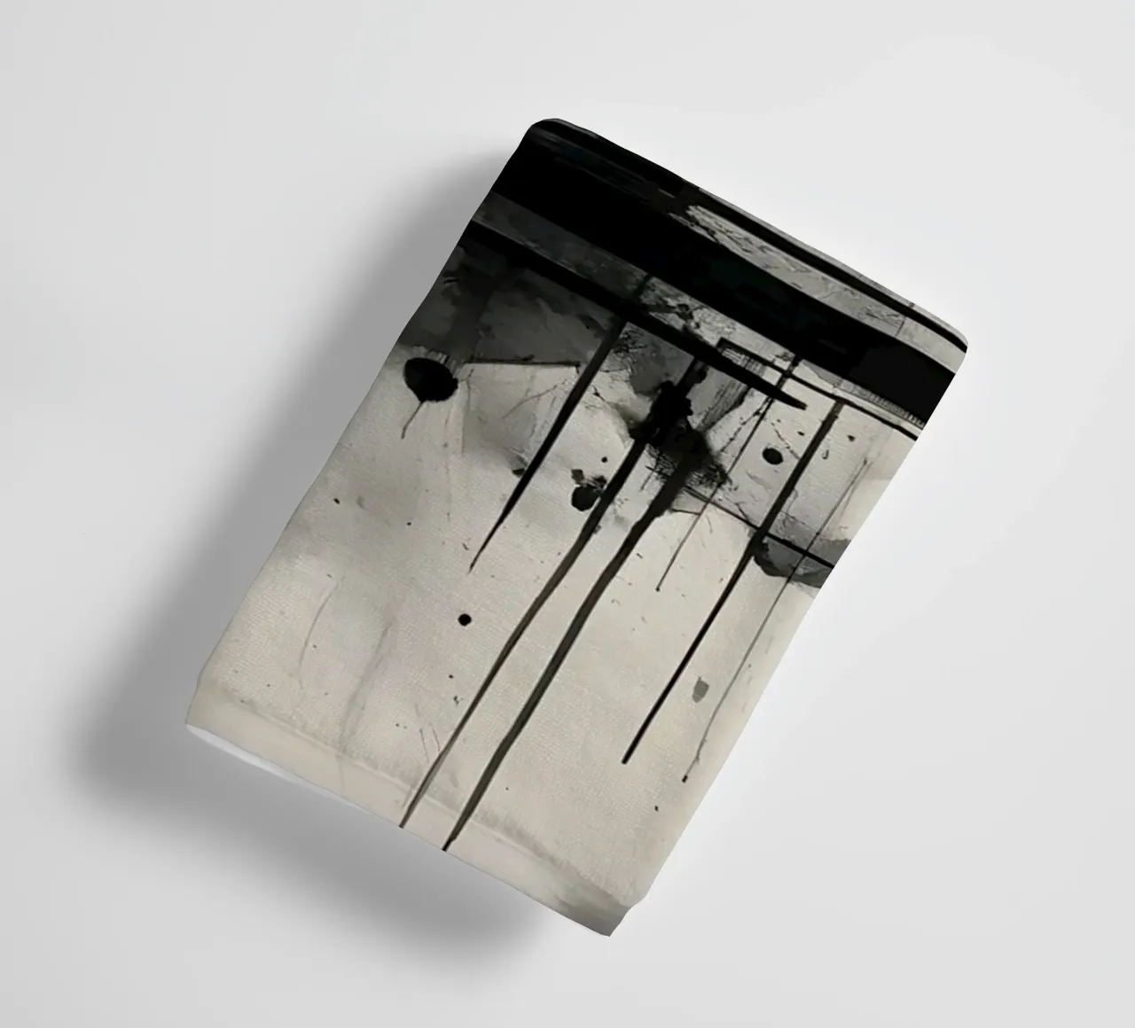 Monochrome Abstract Wall Art - Chaos and Structure 1/2 asciugamano da bagno da Lady Mathzeba