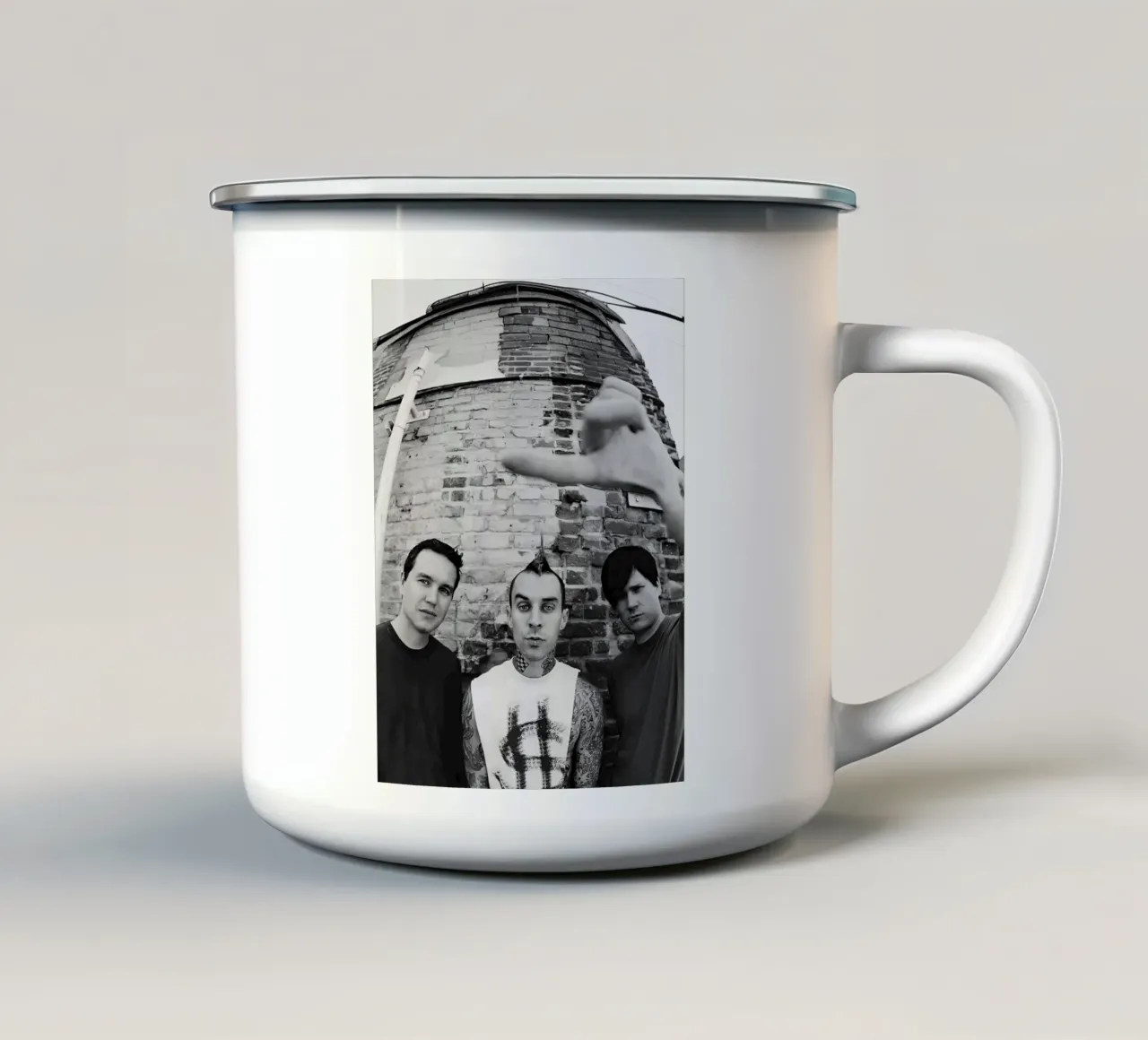 Blink 182 tazza in smalto da Musadad Shop