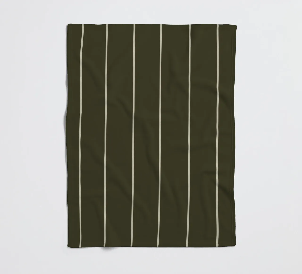 Dark olive green with skipping stone lines coperta in pile da TijanaArtStudio88