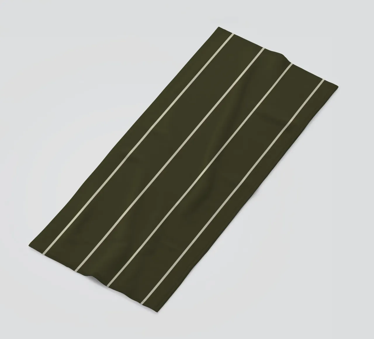 Dark olive green with skipping stone lines telo mare da TijanaArtStudio88