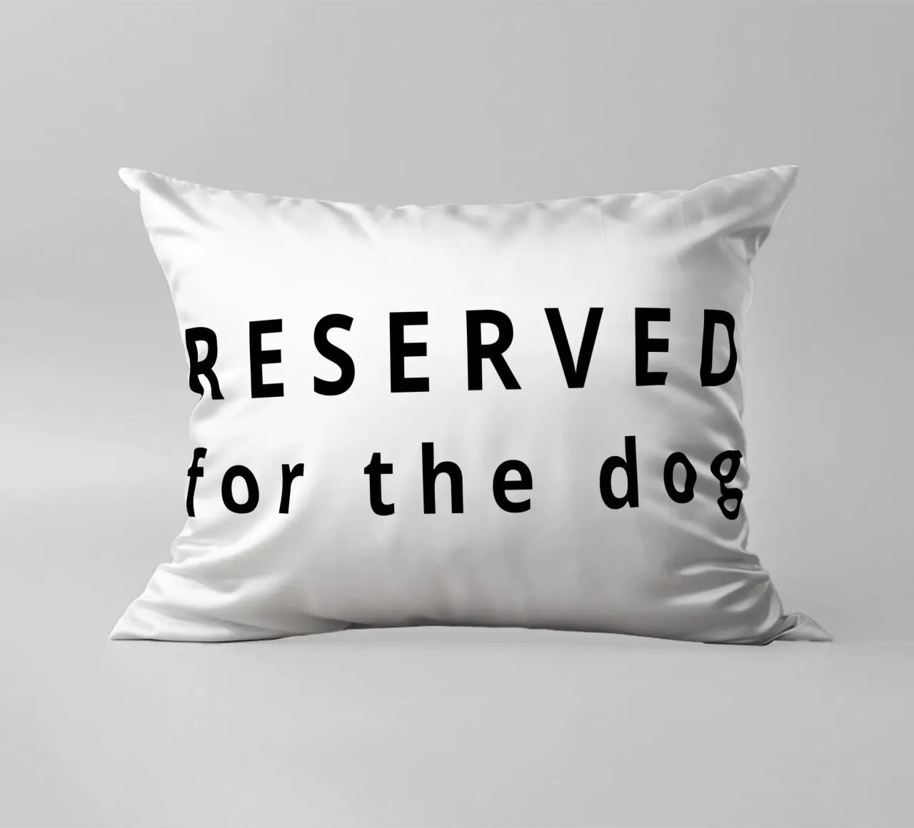 Reserved for the dog cuscino da Form&Font