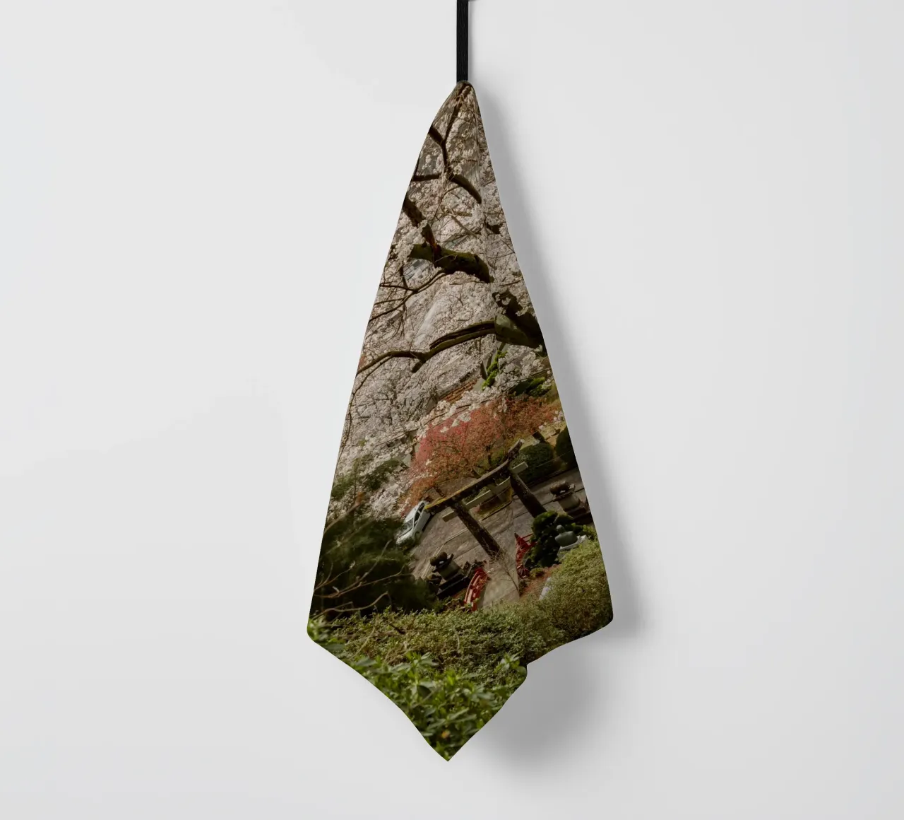 Porta Torii dei ciliegi in fiore canovaccio da cucina da Marcel Bisig