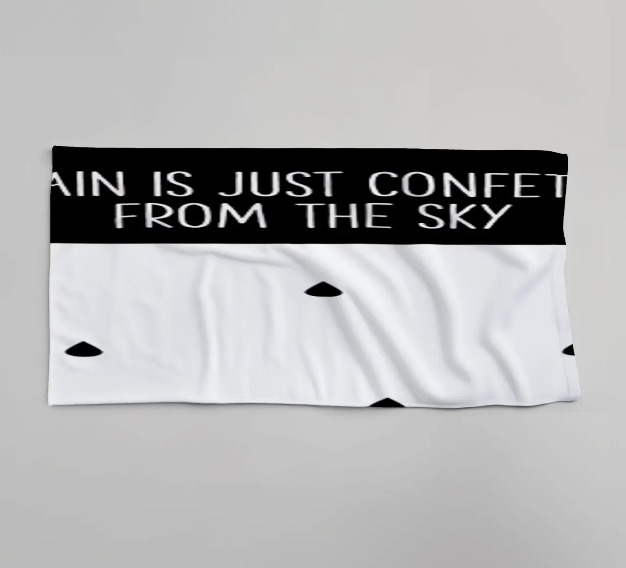 Confetti towel by Evita Witzenhausen