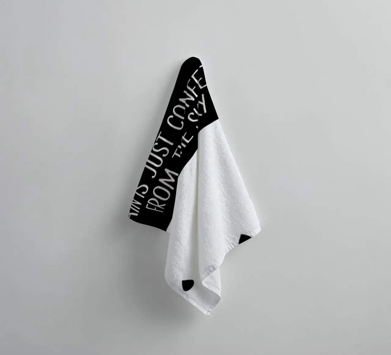 Confetti towel by Evita Witzenhausen