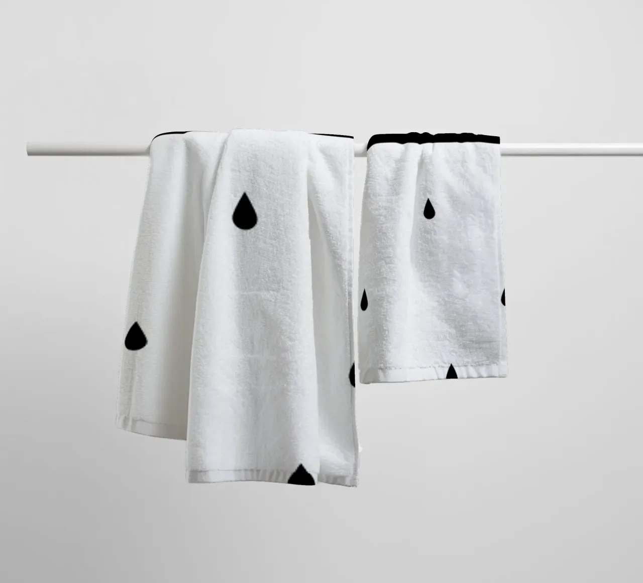 Confetti towel by Evita Witzenhausen
