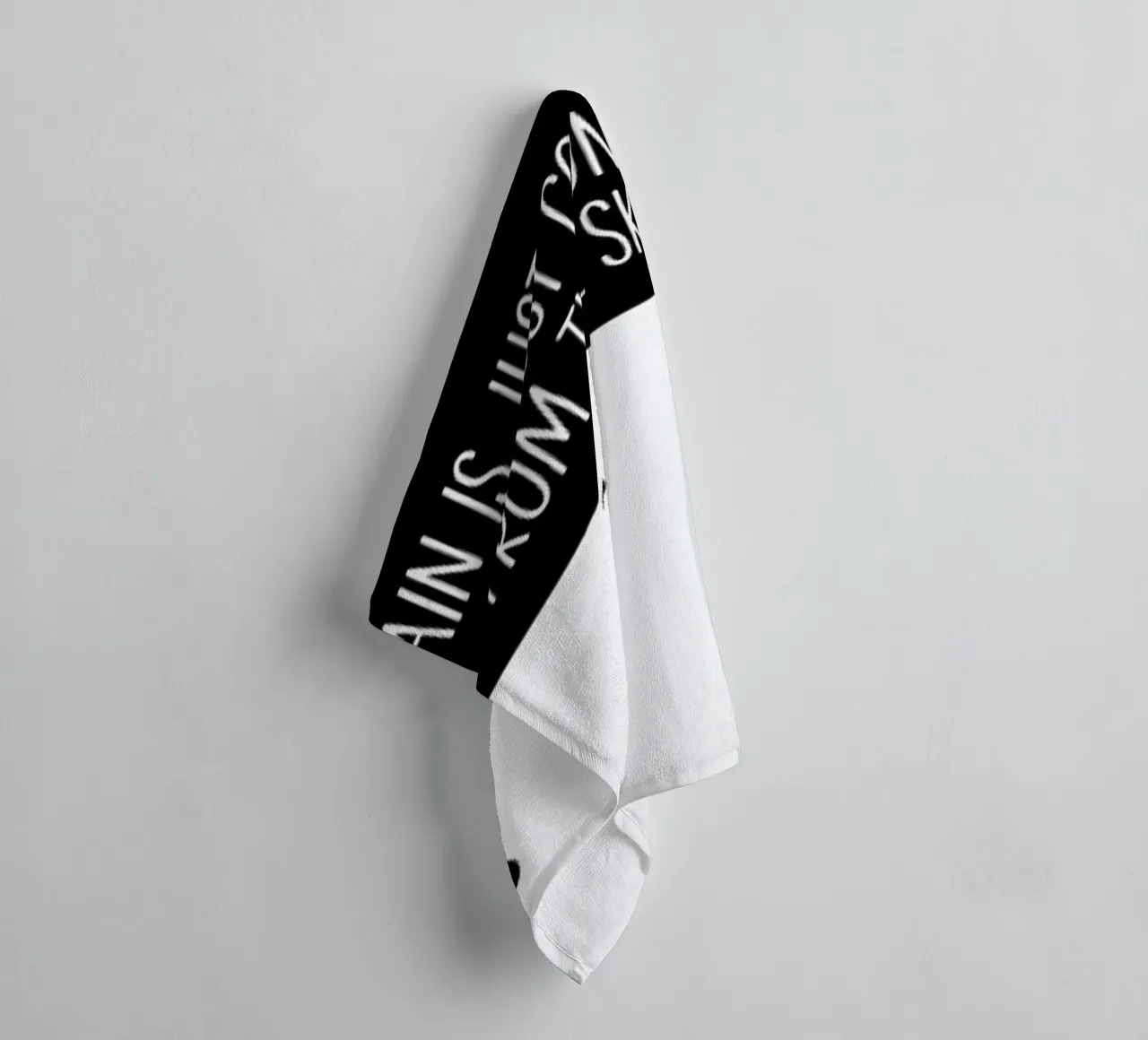 Confetti towel by Evita Witzenhausen