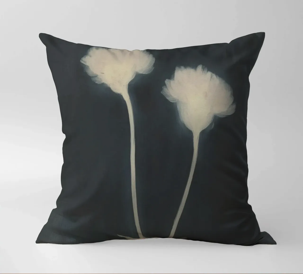 Faded Bloom No 02 cuscino da treechild