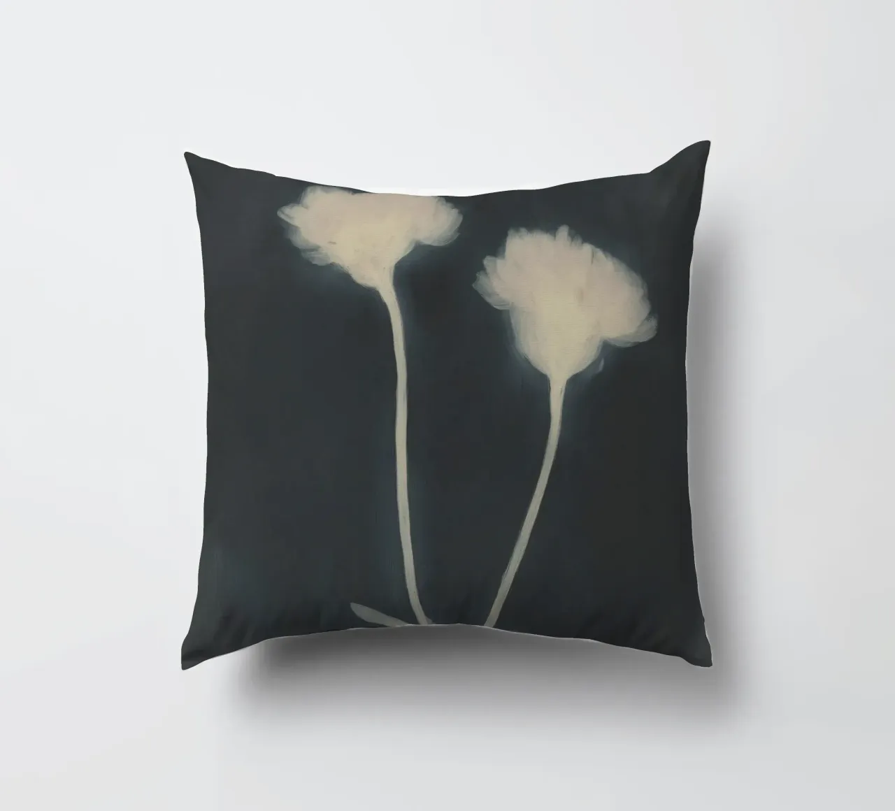 Faded Bloom No 02 cuscino da treechild