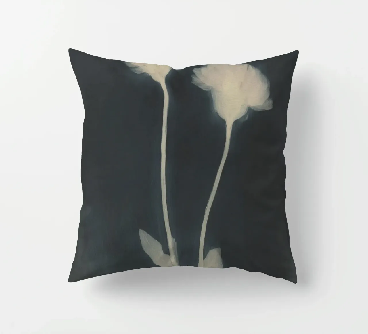 Faded Bloom No 02 cuscino da treechild