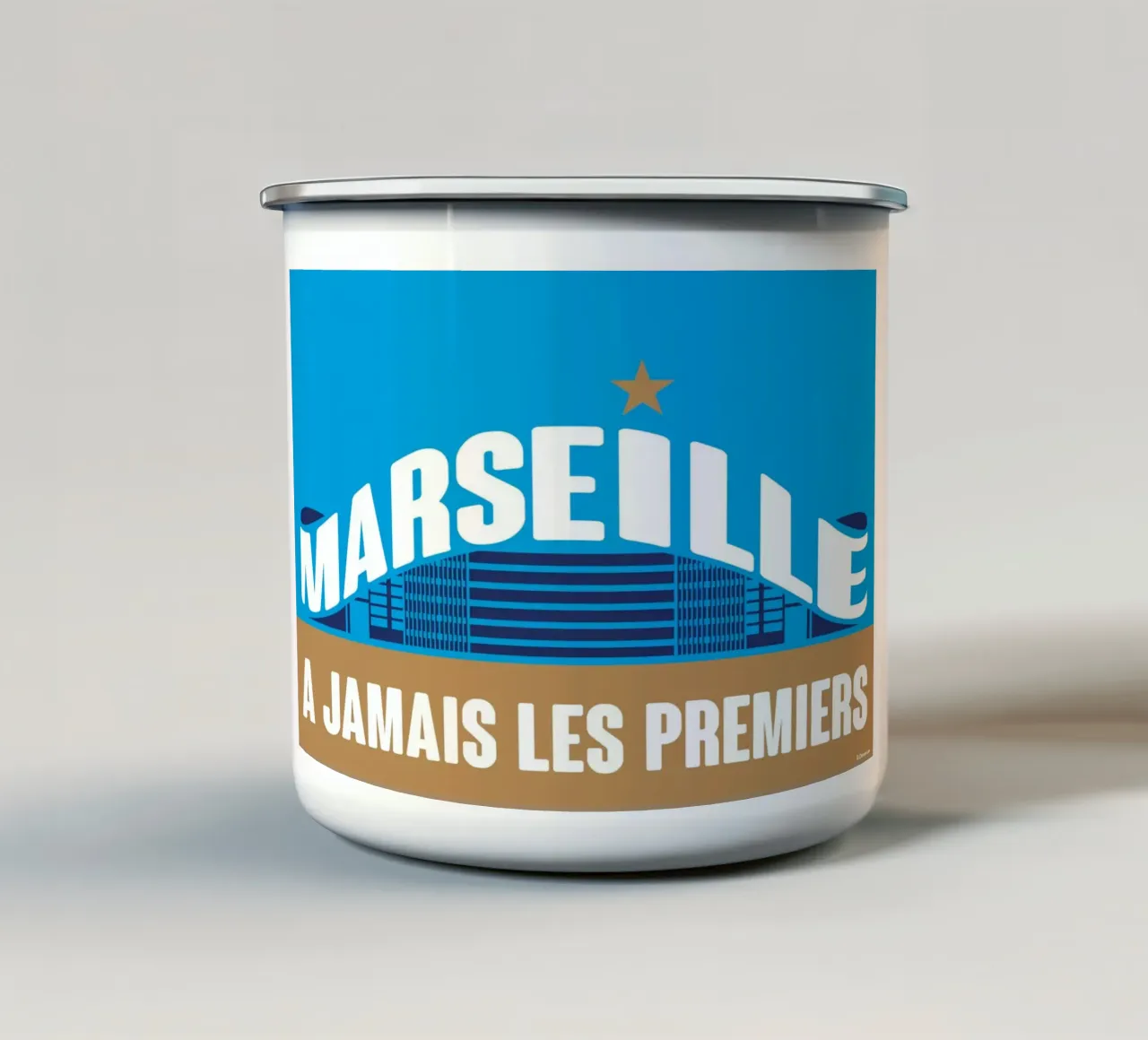Marsiglia A jamais les premiers tazza in smalto da Raphaël Delerue