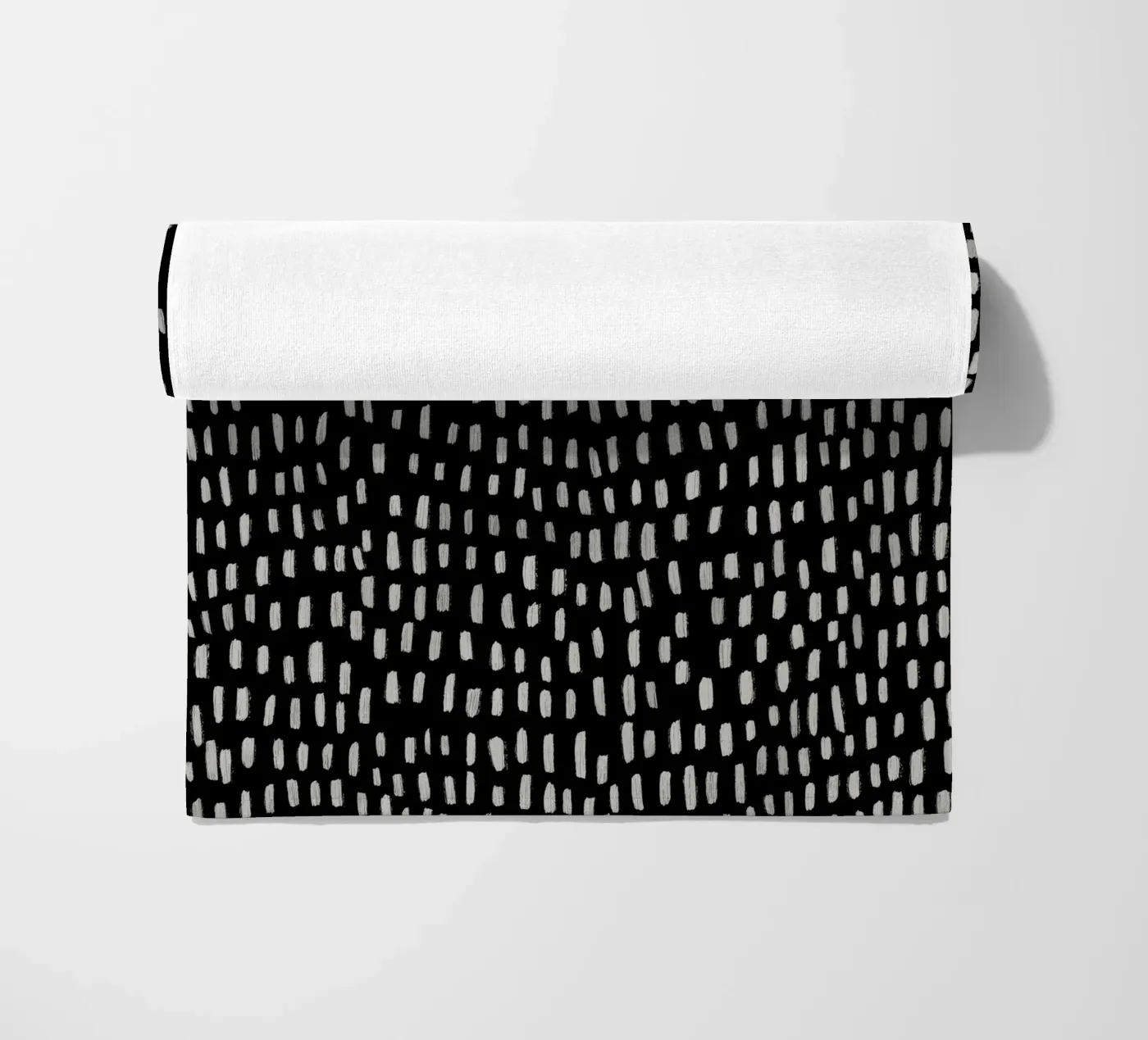 Tiny Strokes Strandtuch von treechild