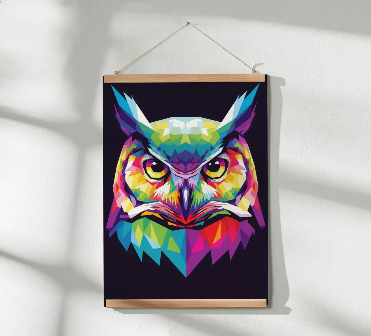 Colorato di gufo (3) poster con telaio in plastica da Wild Life studio