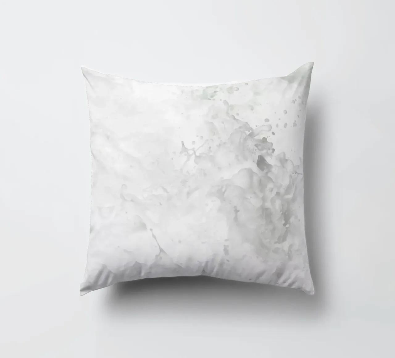 Random Chain II decorative cushion by Tal Paz-Fridman