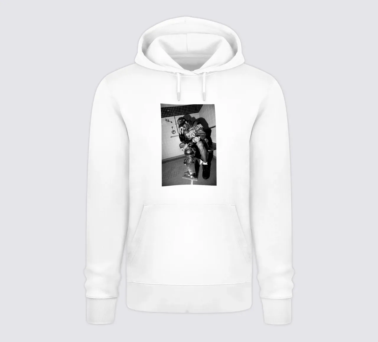 Momenti iconici di Kobe Bryant Bw felpa con cappuccio da FAKE ARTWORK STORE