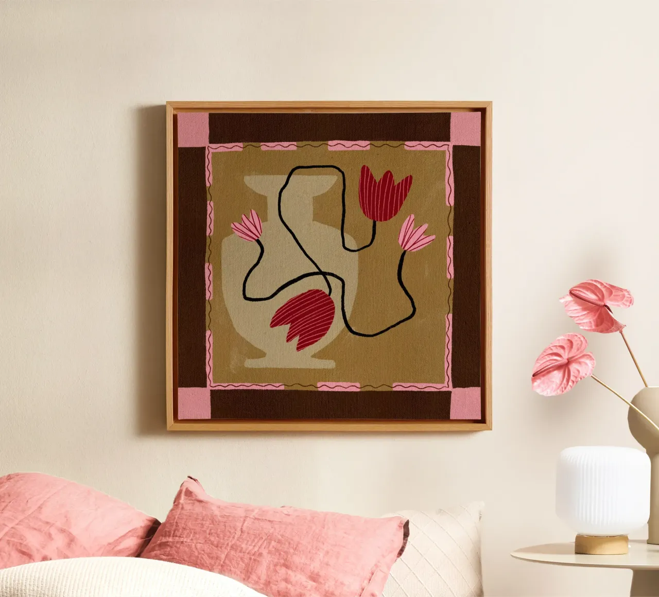 Out-of-Vase Blooms 4 tela con Cornice a cassetta da Shatha Al Dafai