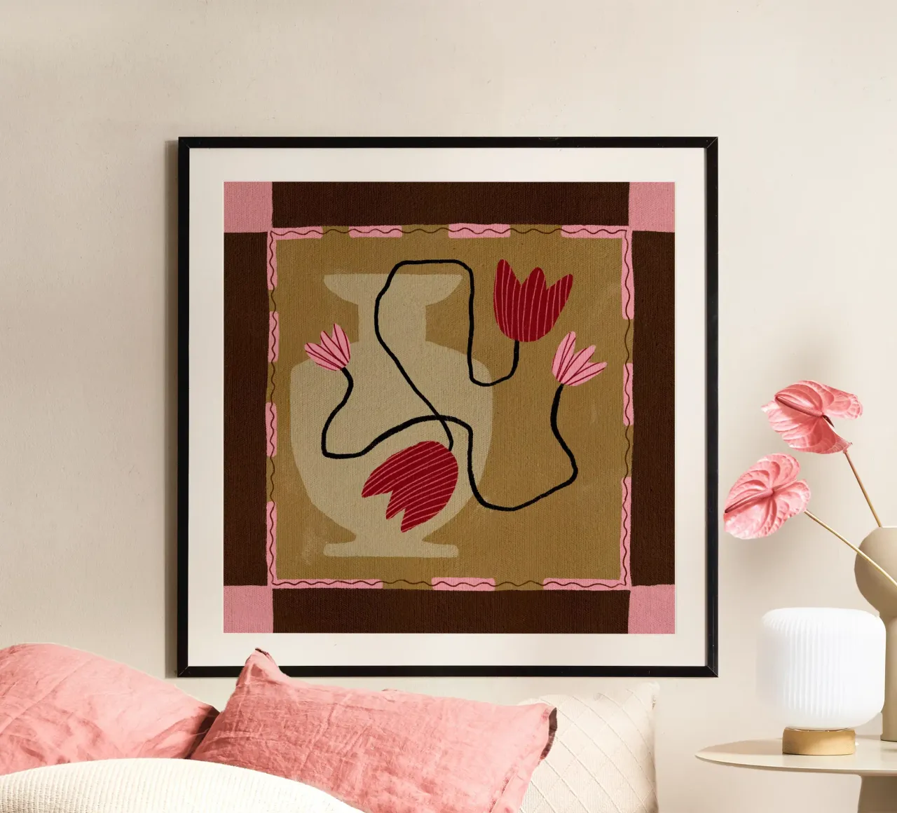 Out-of-Vase Blooms 4 poster con telaio in alluminio da Shatha Al Dafai